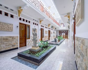 Collection O 3468 Ndalem Gusti Ayu - Yogyakarta - Lobby