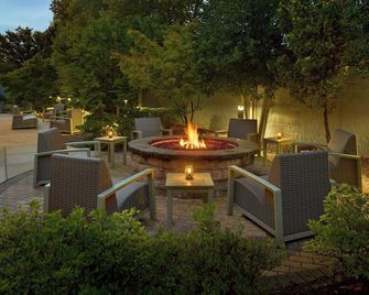 Courtyard by Marriott Frederick - Frederick - Serambi