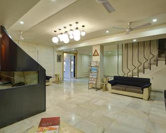 Hotel Volga - Ahmedabad - Lobby