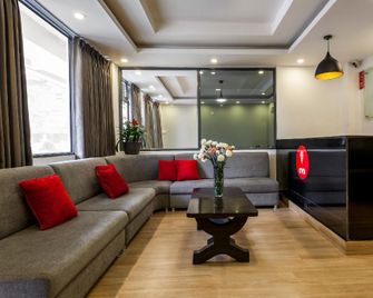 OYO 123 Hotel Prince Plaza - Kathmandu - Front desk
