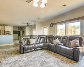 Residential Cul-De-Sac Suburban Memphis Hideaway! - Lakeland