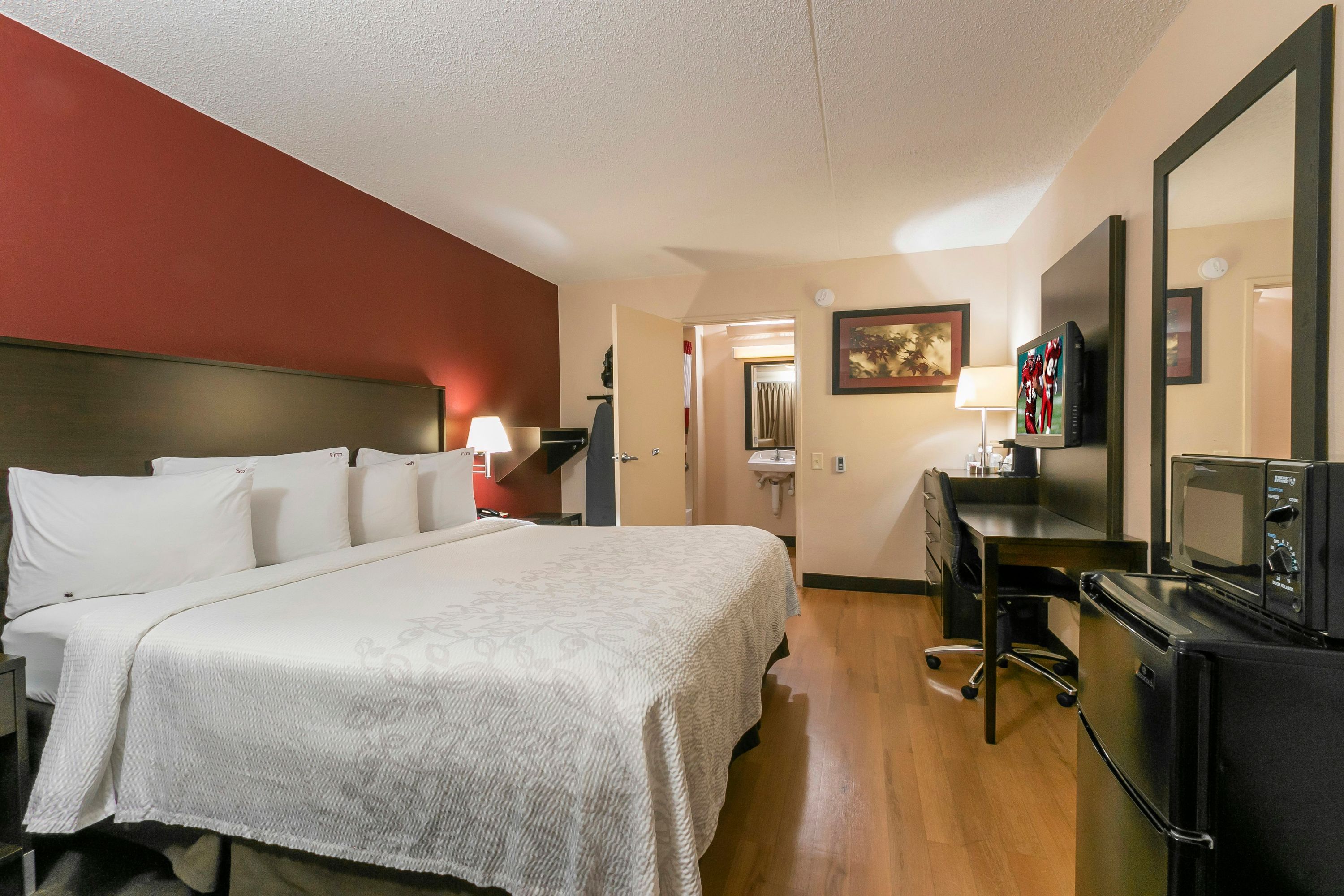 Red Roof Inn Plus+ Ann Arbor - U of Michigan North - Ann Arbor - Habitación