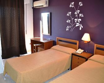 Hotel Venta El Puerto - Baños y Mendigo - Habitación