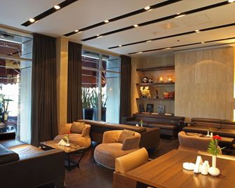 Sea View Hotel Dubai - Dubai - Lounge