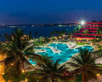 رويال توليب برازيليا ألفورادا - برازيليا - حوض السباحة