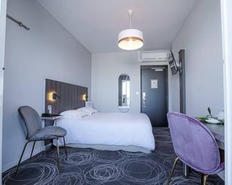 Hotel Central - Poitiers - Schlafzimmer