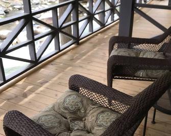 Riverside Lodge at Chimney Rock - Chimney Rock - Balcony