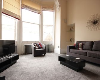 Land Of Green Ginger Apartment - Hull - Living room