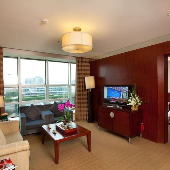 Liuhua Hotel image 1