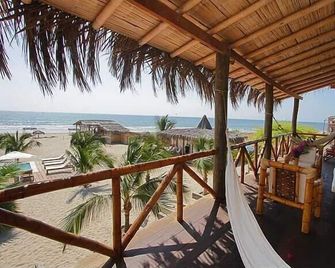 Bamboo Lodge - Zorritos - Balkon