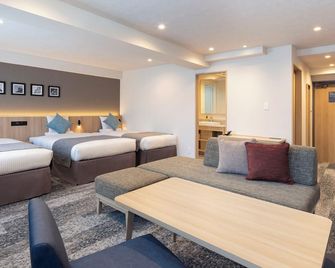 هوتل ميستايز ٕيداباشي - طوكيو - غرفة نوم