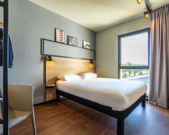 Ibis Marseille Marignane Technopole - Marignane - Ložnice