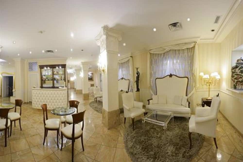 زانهوتل تري فيتشي