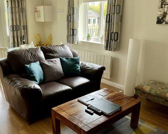 Cherry Tree Cottage in idyllic Cotswold village - Chipping Norton - Sala de estar