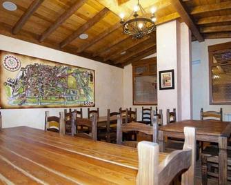 Albergue Santo Tomas De Canterbury - León - Restaurant