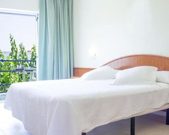 Hotel Restaurant Juanito Platja - Sant Carles de la Ràpita