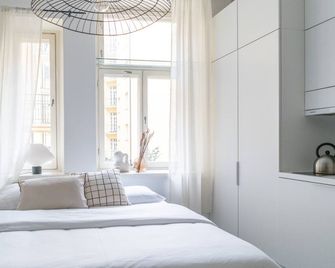 Small studio with spacious bathroom in Ullanlinna - Helsinki - Chambre