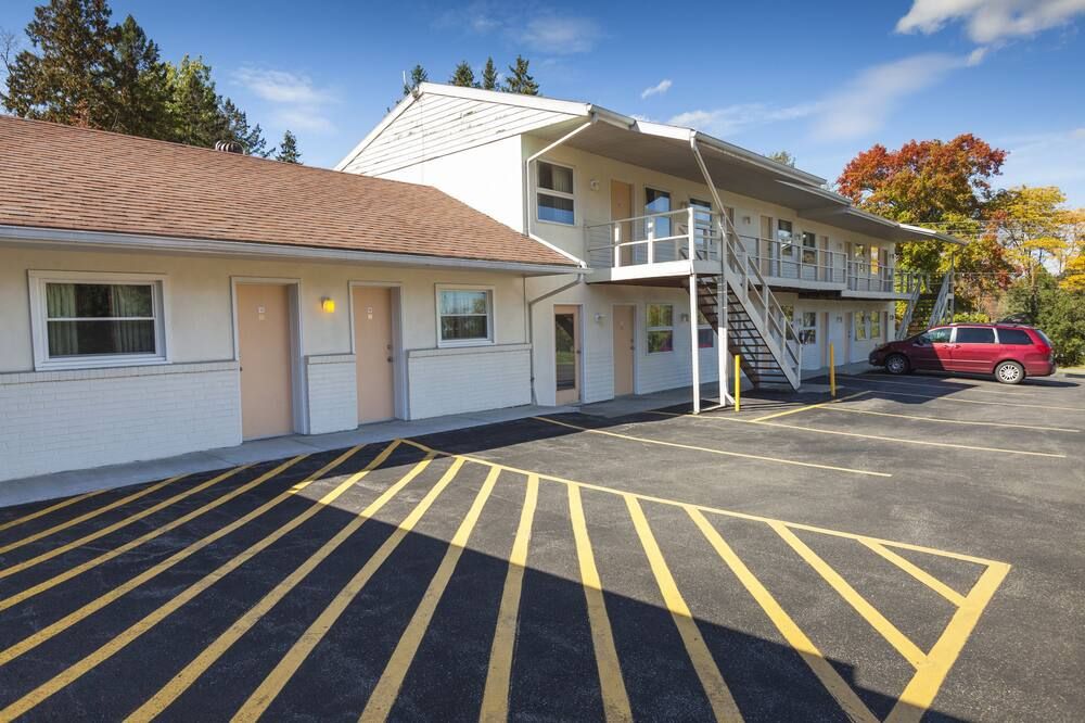 The Springwater Inn - Ithaca - Edificio
