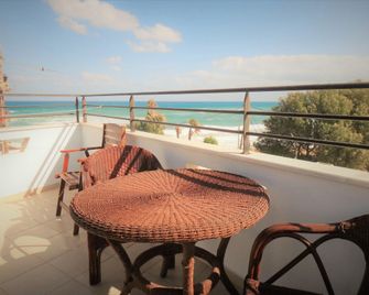 Diogenis Blue Palace - Gouves - Balcon