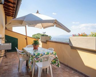 Bed and Breakfast Mea Familia - Lamporecchio - Balcón