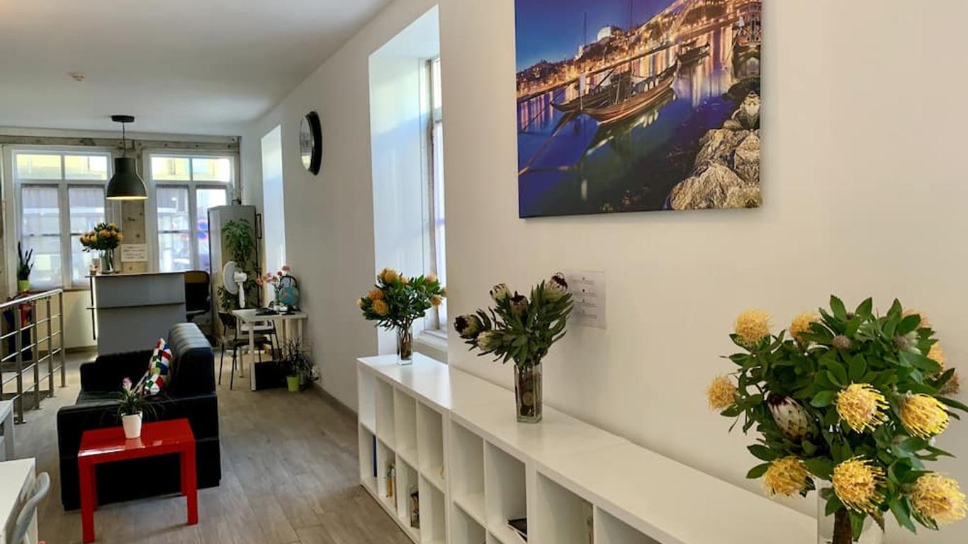 إيربان جاردن بورتو سنترال هوستل