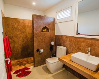 Ahg Sun Bay Mlilile Beach Hotel - Матемве - Ванна кімната