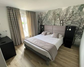 Relais Saint Michel - Villegusien-le-Lac - Bedroom