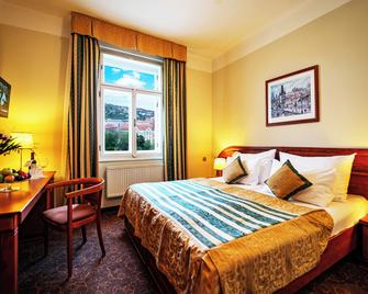 Hotel U Divadla - פראג - חדר שינה