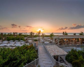 Delek Holbox - Holbox
