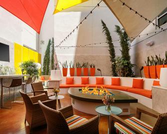 تاون بليس سويتس باي ماريوت سان دييجو داونتاون - سان دييغو - بار