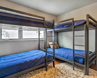 Mtn-view Cabin: 3 Mi to Vail Ski Resort - Vail - Habitación