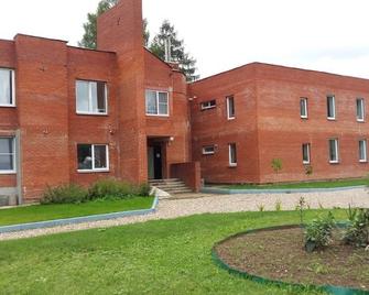 Recreation Complex Belikovo - Peresvet - Edificio