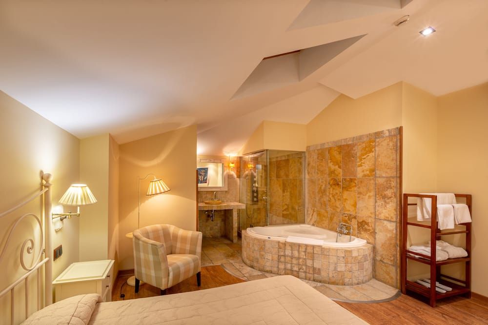 Palacio de Pujadas by MIJ - Viana - Bathroom