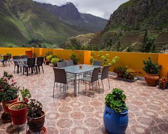 Intitambo Hotel - Ollantaytambo - Balkon