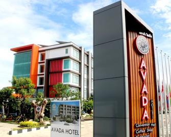 Avada Hotel - Trat - Building