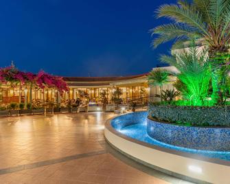 Hydramis Palace Beach Resort - Georgioupoli - Pool