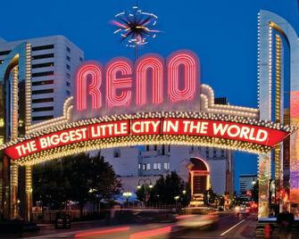 Welcome to fun in every direction ! - Reno - Edificio