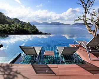 贊邁亞普吉島飯店 - 卡馬拉 - 游泳池