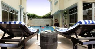 伊里恩別墅酒店 - 拉哥斯 - 拉戈 - 游泳池