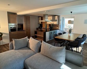 City Apartments Bludenz - Bludenz - Wohnzimmer