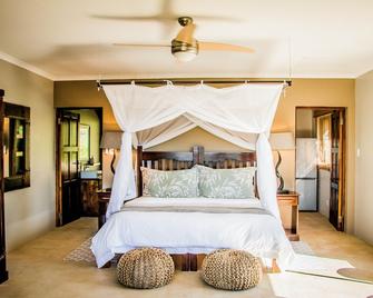 African Safari Lodge - Grahamstown - Bedroom