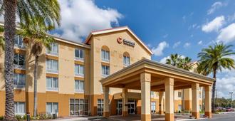Comfort Inn & Suites Orlando North - Sanford - Building