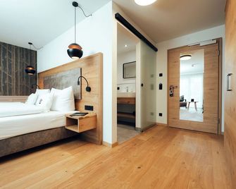 Hotel Tradizio - Mittelberg - Bedroom