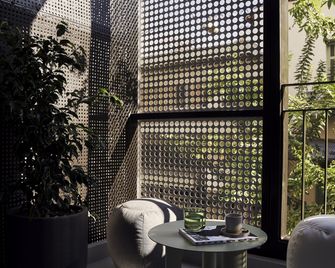 The Newel Metaxourgeio - Athen - Balkon