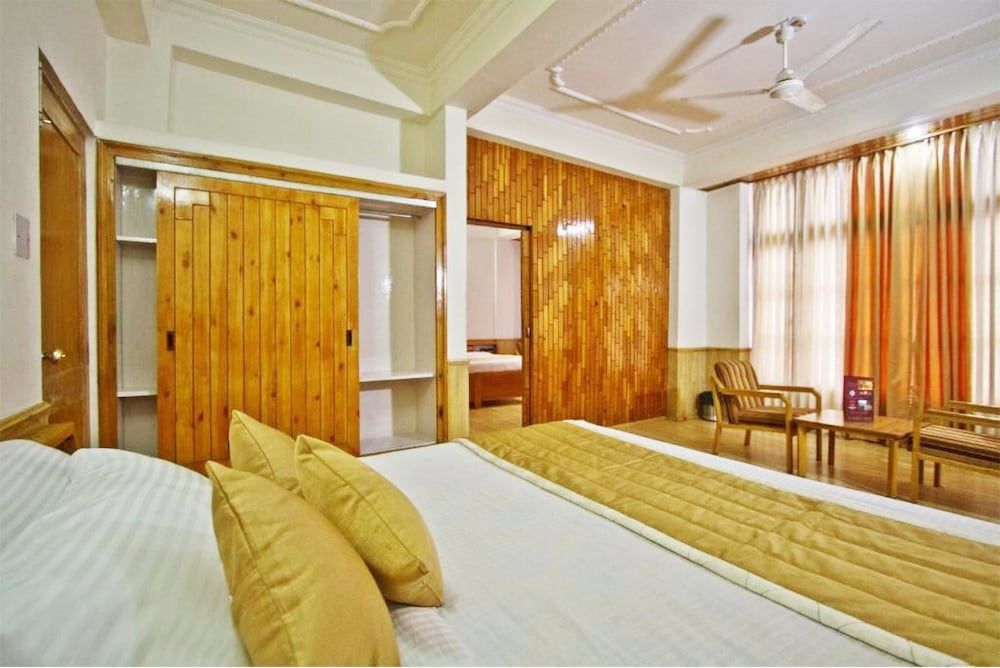 Hotel Snow View Manali - מאנאלי - חדר שינה