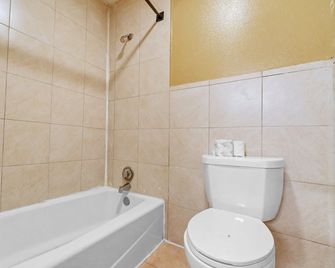 Relax Motel Grand Prairie Dallas I 30 - Grand Prairie