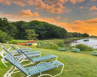 Ogunquit River Inn & Suites - Ogunquit - Uteplats