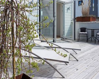 2 Person Holiday Home in Marstrand - Marstrand - Patio