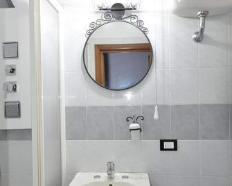 Porta del Parco - Camogli - Baño