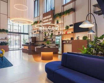 The Social Hub Porto - Oporto - Recepción